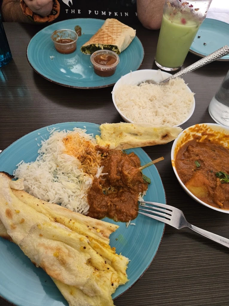 Nosh Express Calgary Trail Location - Indian Street Food in South Edmonton